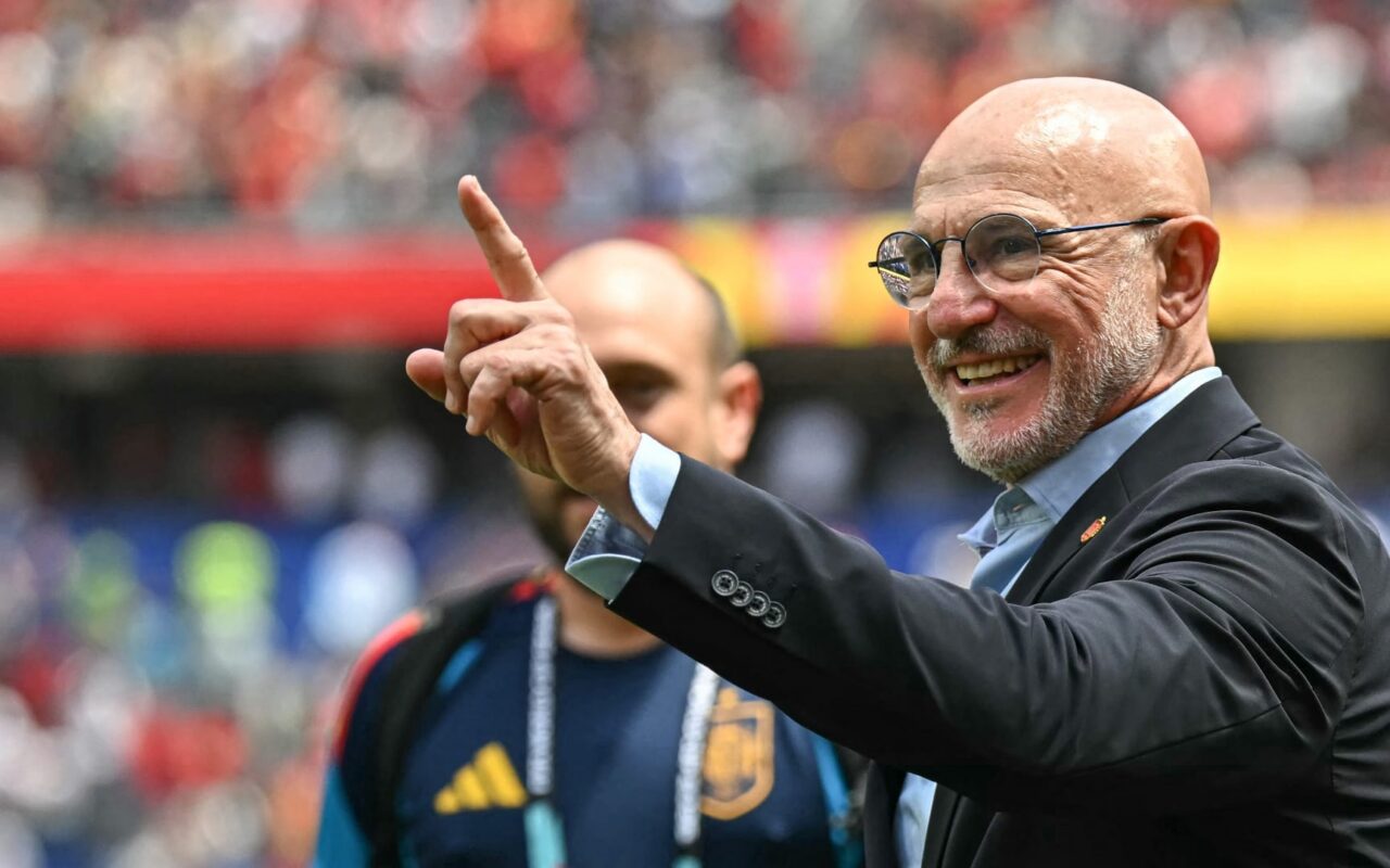 أول تعليق من مدرب إسبانيا بعد بلوغ نهائي كأس العالم 2026