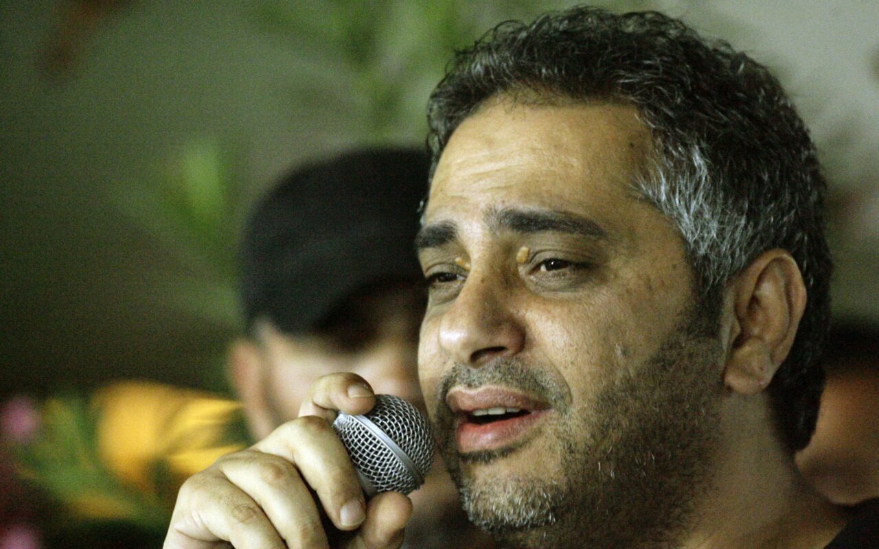 بعد إخلاء سبيله.. رفع قرار منع السفر عن فضل شاكر