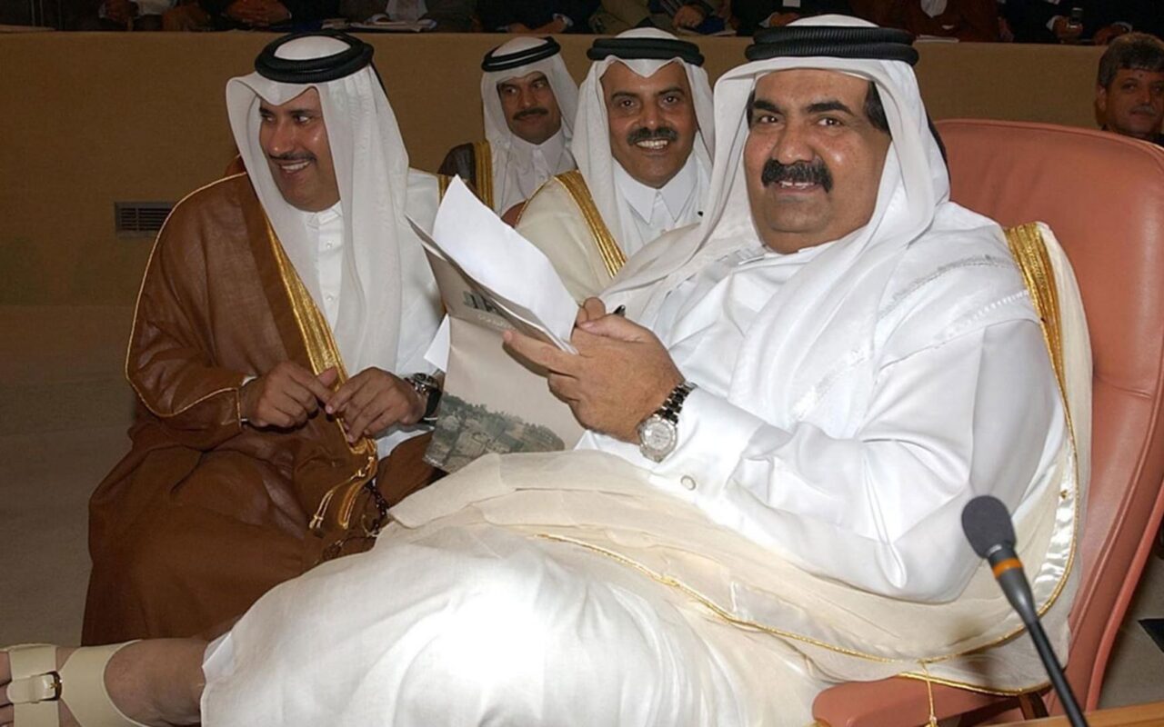 حمد بن جاسم يبرز وصايا أمير قطر الوالد ومبدأ “من يخالفه يعتبر عدوا”
