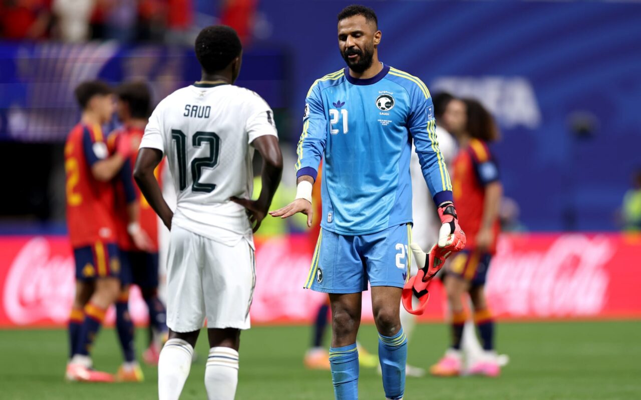 بعد تألقه في كأس العالم.. محمد العويس ينضم لهذا النادي