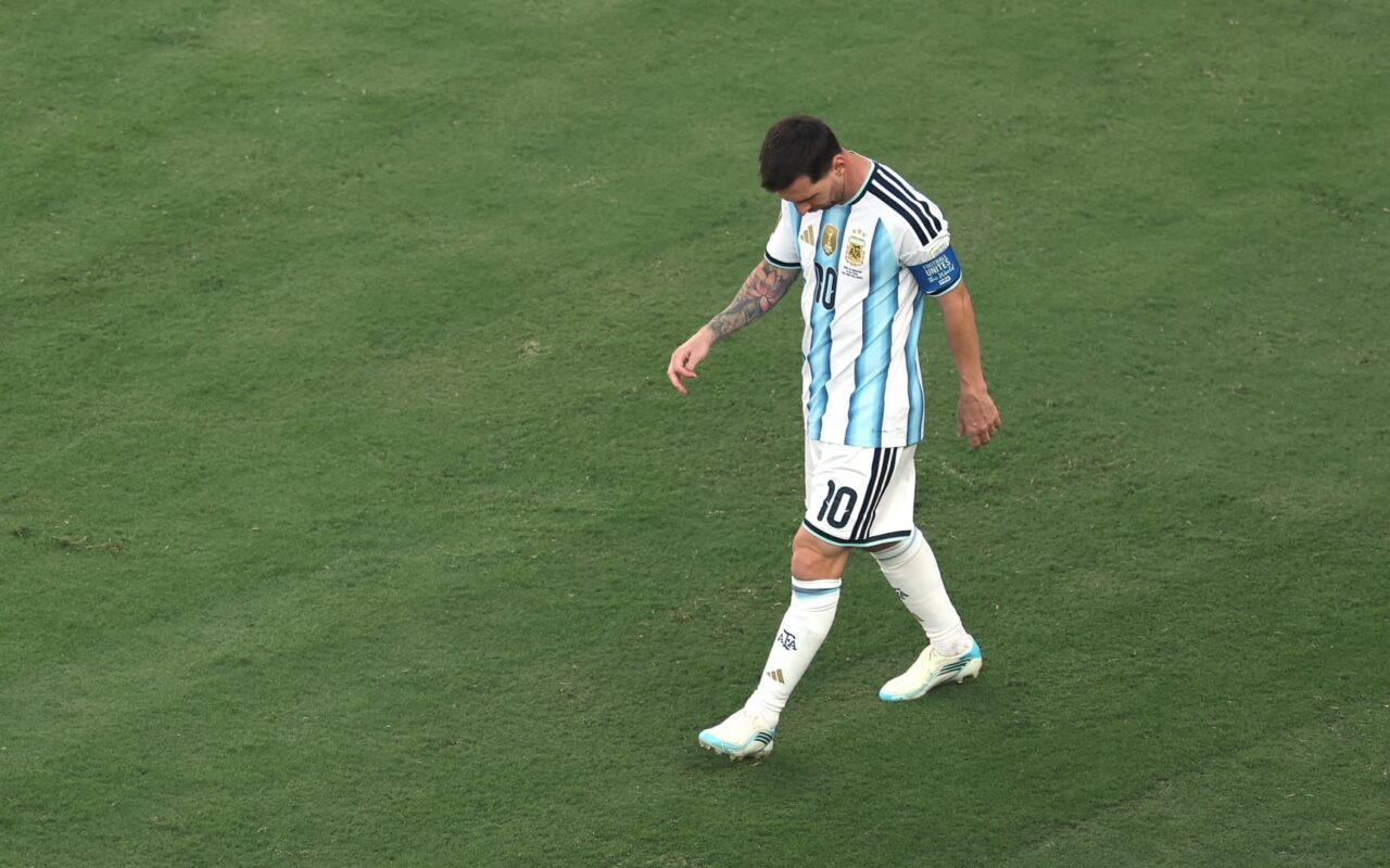 هذا ما فعله ميسي بعد خسارة الأرجنتين نهائي كأس العالم