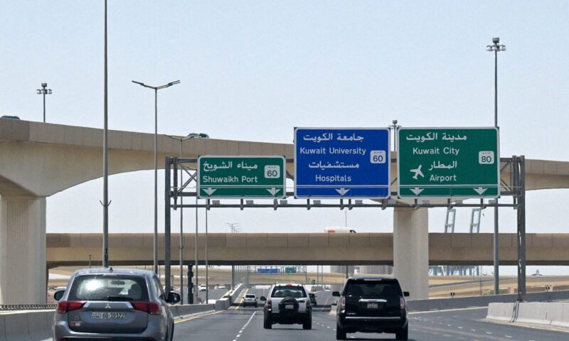 الكويت: نتصدى لهجمات إيرانية بطائرات مسيّرة