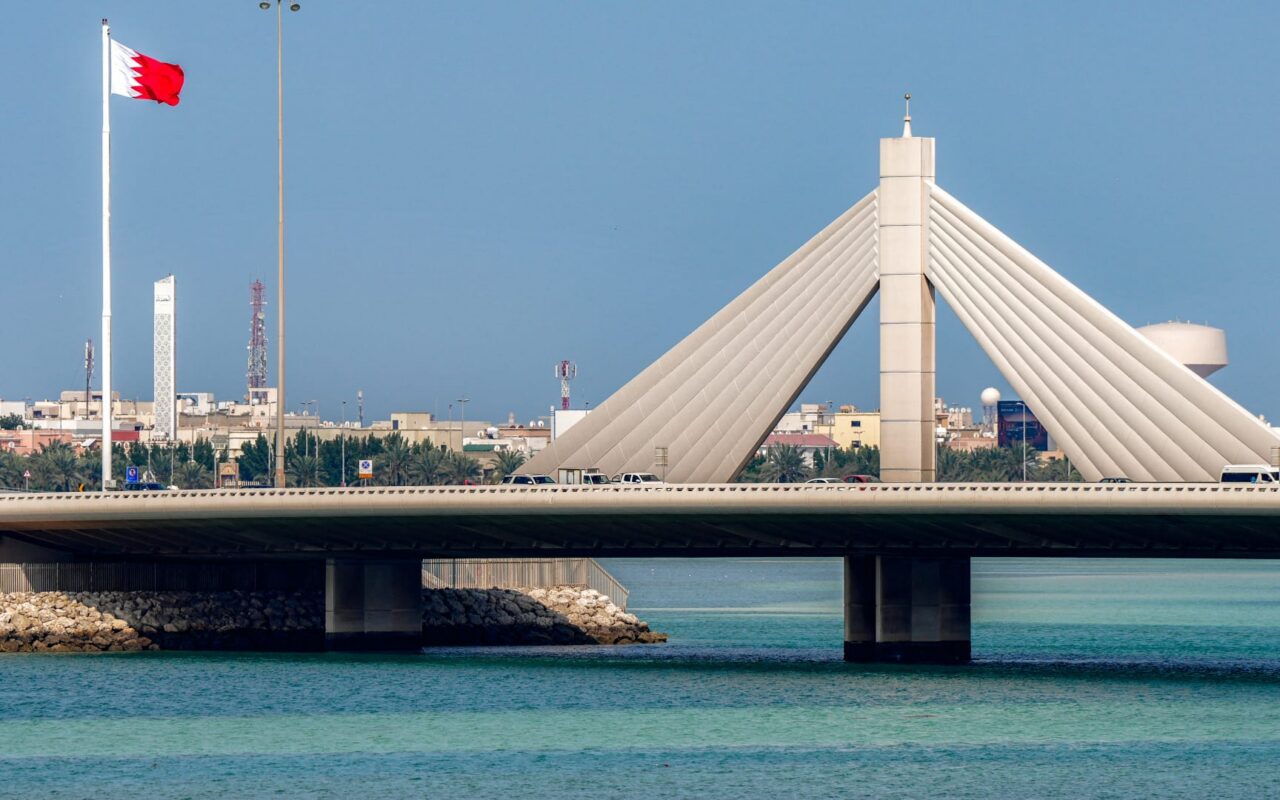 جيش البحرين يعلن التصدي لعدوان جوي إيراني جديد الاثنين