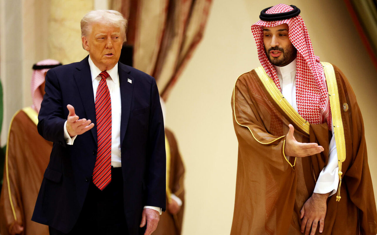 ترامب يضع شرطاً جديداً لتنفيذ الاتفاق النووي مع السعودية.. فما هو؟