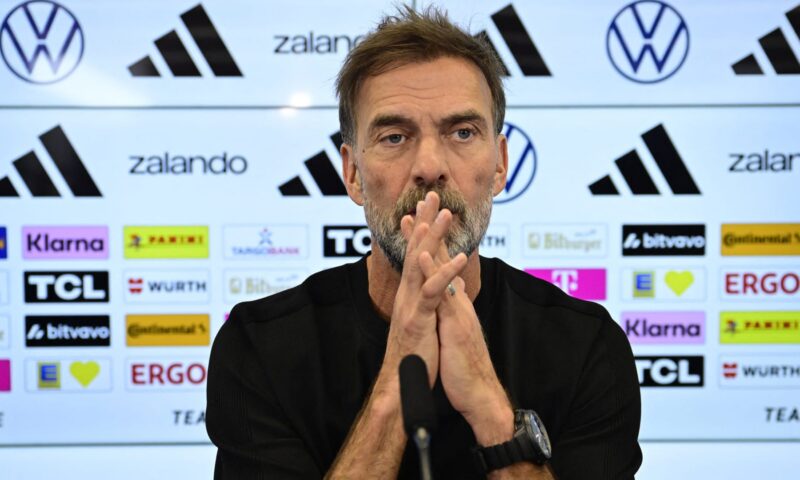 بخصوص “عائلته”.. كلوب يوجه تحذيرًا للجماهير بعد تعيينه مدربًا لمنتخب ألمانيا وهذا أبرز ما قاله