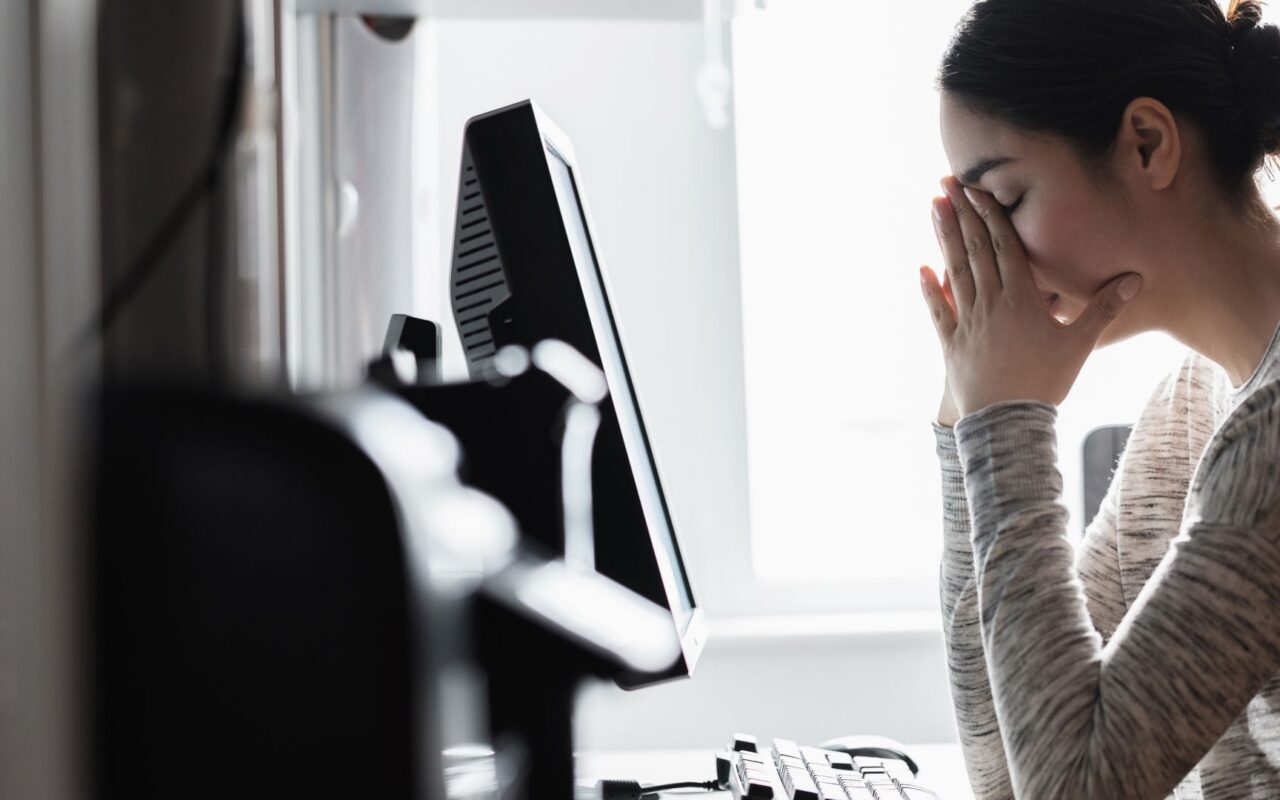 أسباب الدوخة..ما هو علاج هذه الحالة في المنزل؟