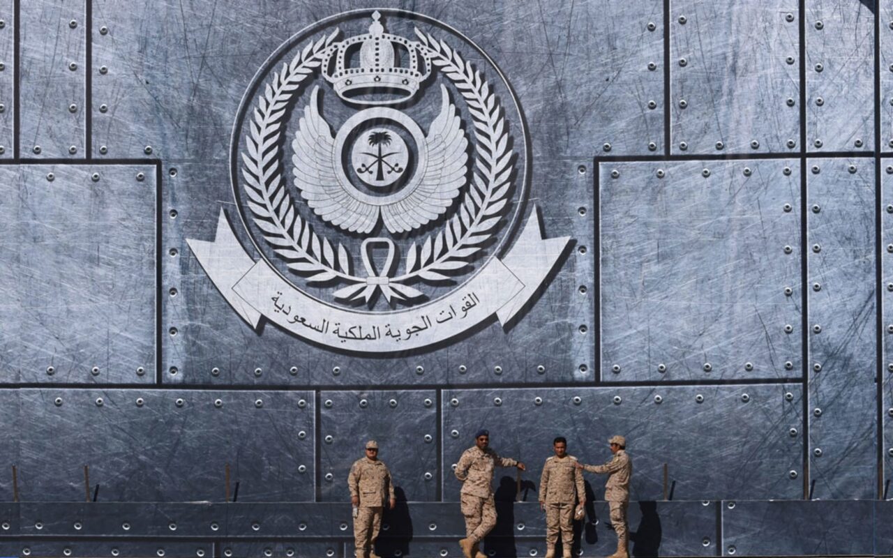 أمير سعودي يرد على منشور “السعودية دخلت بحرب لا تعرف عواقبها”