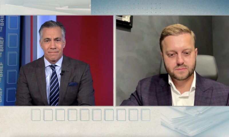 روسيا تقصف كييف بصواريخ باليستية في هجوم جديد.. وهذا ما يفعله نائب عمدة كييف