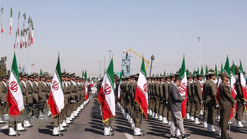 الجيش الإيراني: نحن ما زلنا في حالة حرب