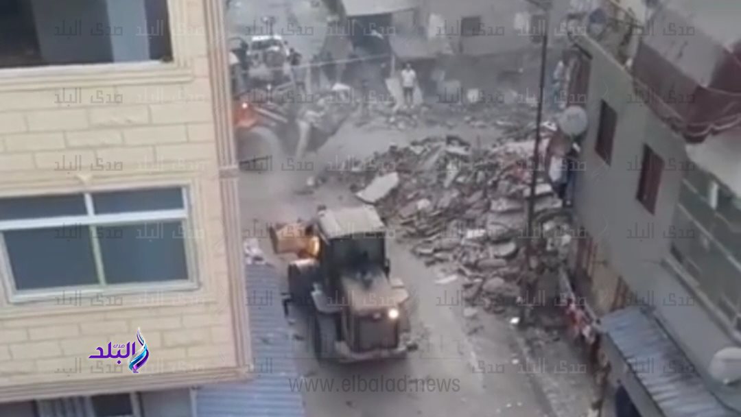 هل يعتبر الميت تحت الأنقاض شهيداً؟ وهل يُغسل ويصلى عليه؟.. عضو الفتوى بالأزهر يجيب