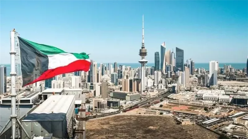 الجيش الكويتي: إصابة 4 جنود في استهداف سفينة بحرية تابعة لقواتنا