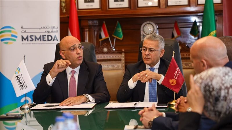 بتمويل 500 مليون جنيه، تنمية المشروعات وبنك مصر يوقعان عقد “تمكين للتمويل متناهي الصغر”