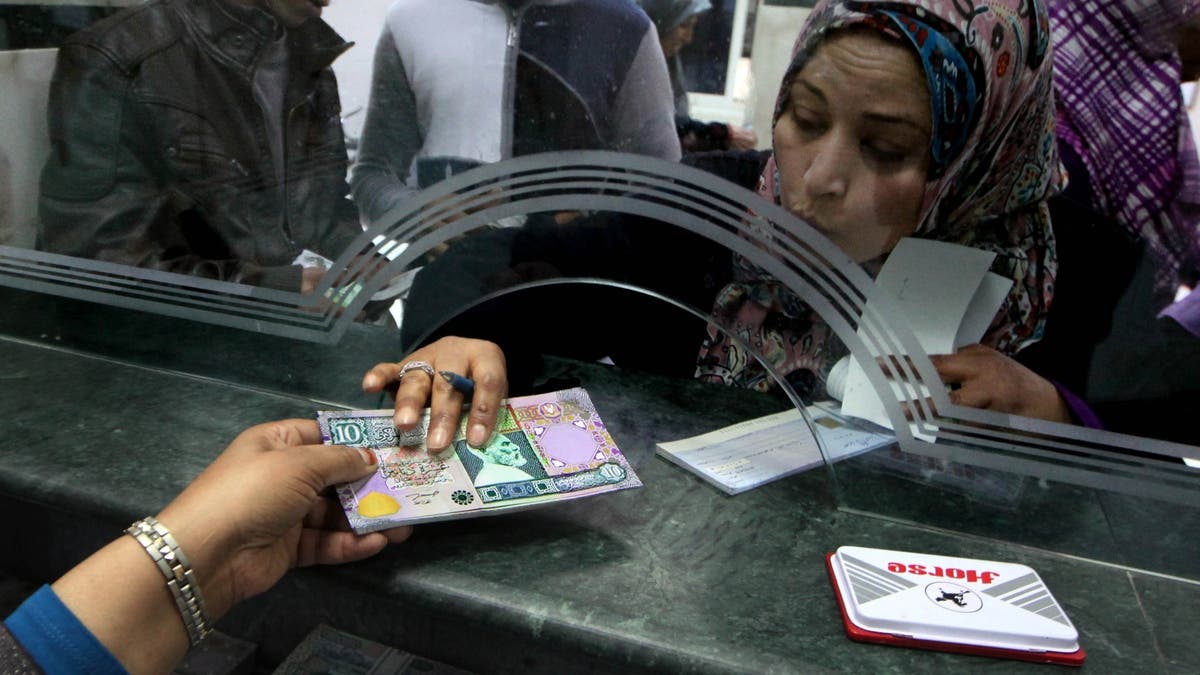 زيادة رواتب الجيش في ليبيا تشعل مطالب برفع أجور جميع موظفي الدولة