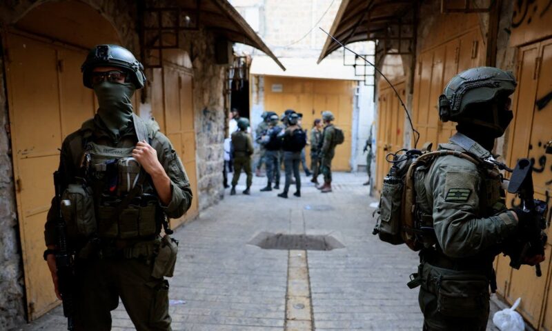 إسرائيل تغلق جمعية خيرية فلسطينية في نابلس