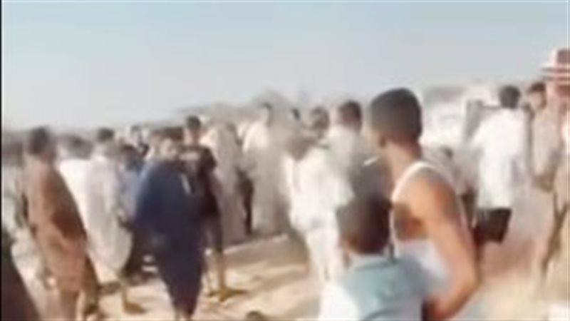 فيديو صادم داخل المقابر.. تحرك أمني لضبط المتورطين فى مشاجرة خلال تشييع جنازة في بني سويف