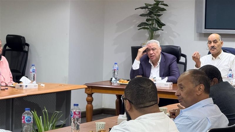 غرفة السياحة تجهز تقريرا بمقترحات الشركات لموسم العمرة