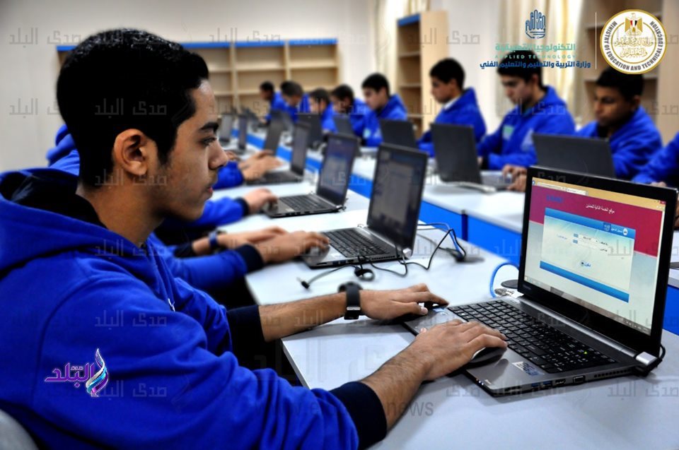 فتح باب التقديم بمدارس التكنولوجيا التطبيقية والمصرية الإيطالية حتى 7 أغسطس