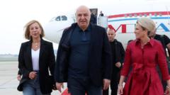 زيارة عون إلى واشنطن: ماذا يريد من ترامب؟ وهل كان الاستقبال “باهتاً”؟