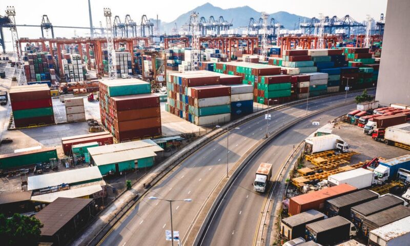 صادرات الصين إلى أميركا ترتفع 13.9% على أساس سنوي في يونيو