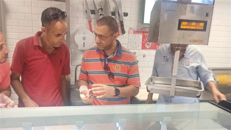 في حملة رقابية بالمنيا، ضبط 463.5 كيلو لحوم ومنتجات غذائية غير صالحة