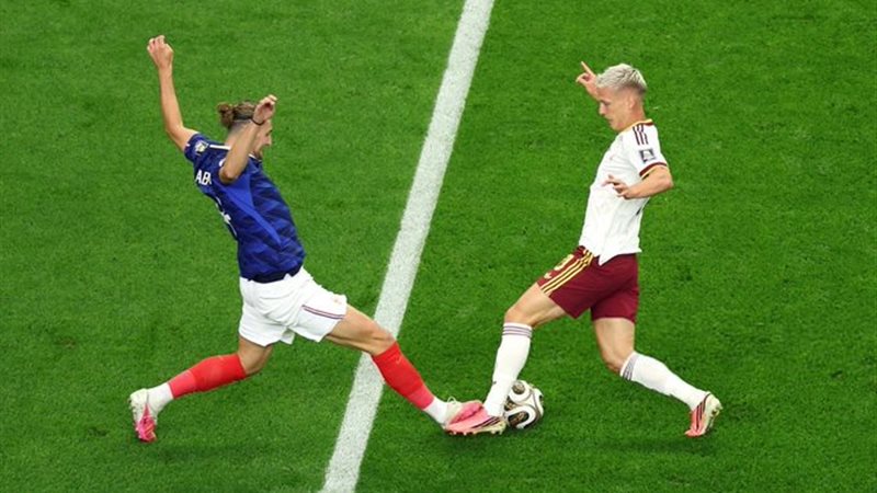 تعادل سلبي بين فرنسا وإسبانيا بعد مرور 15 دقيقة بنصف نهائي كأس العالم