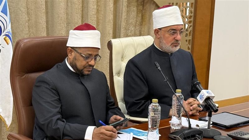 أمين البحوث الإسلامية: التسليم لطروحات الذكاء الاصطناعي من أبرز النوازل العقدية