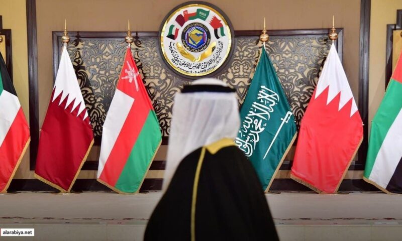 بيان خليجي أوروبي: نرفض ادعاءات السيادة على هرمز .. وندعو إيران إلى وقف هجماتها