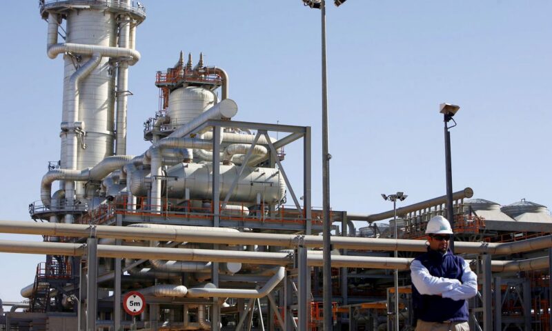 “سوناطراك” الجزائرية تسلم أول شحنة من الغاز الطبيعي المسال إلى ألمانيا