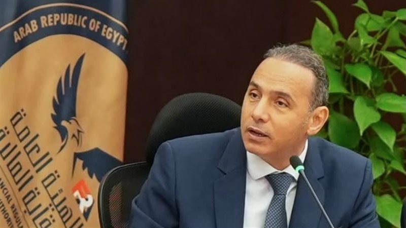 عزام يرأس لقاء تشاوريا لبحث توثيق التعاون بين الرقابة المالية والبورصة ومصلحة الضرائب