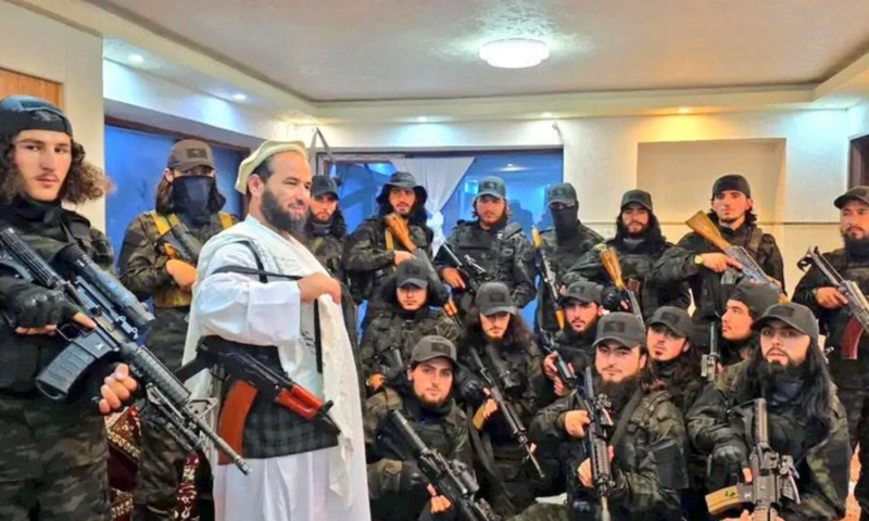 بدخشان على حافة القتال.. مناجم الذهب تفرق قادة طالبان وتهدد بفتح جبهات حدودية