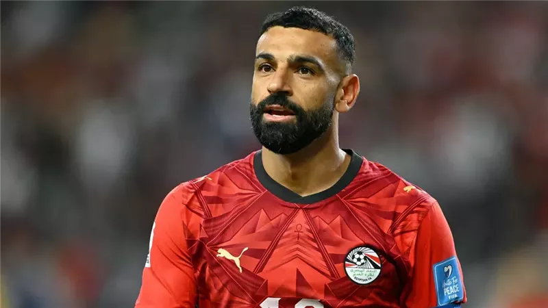 مصطفى شوبير يكشف مفاجأة عن دور محمد صلاح في معسكر المنتخب بالمونديال