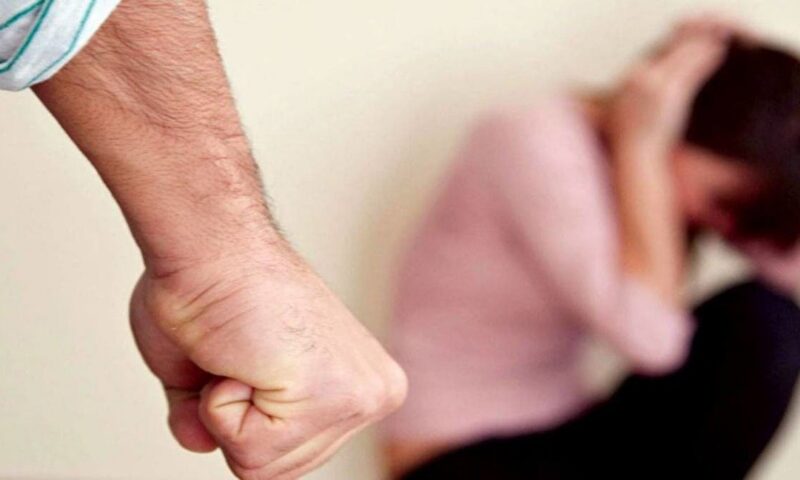 جريمة تهز تركيا.. رجل يطلق النار على زوجته السابقة وطفلته داخل حديقة عامة
