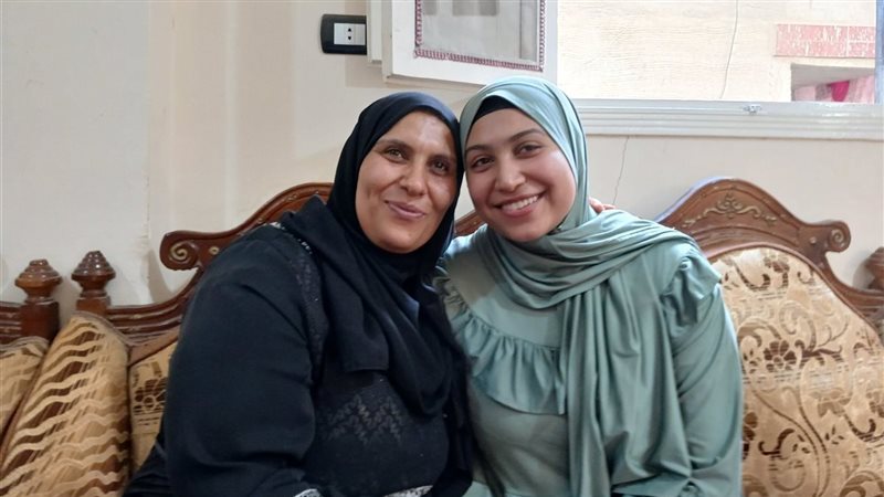 فرحة اللحظات الأولى، “فيتو” داخل منزل الأولى على الدبلوم الصناعي بالبحيرة وسط أجواء احتفالية