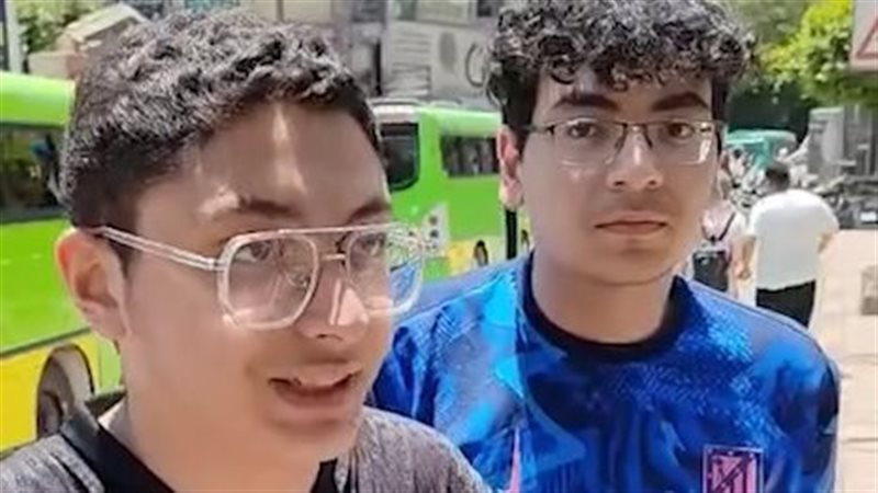 سهل والأسئلة مباشرة، ارتياح بين طلاب الثانوية العامة بالمنوفية بعد امتحان الفيزياء (فيديو)