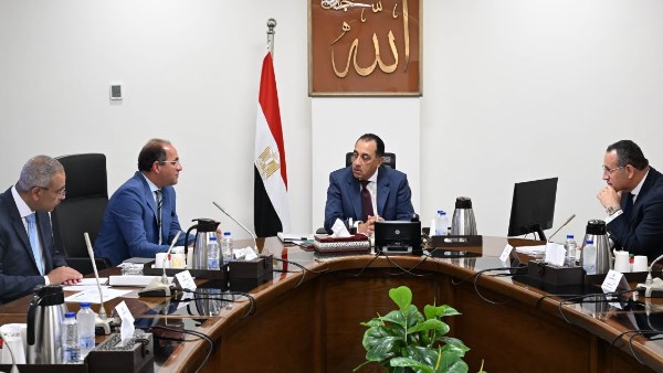 تنفيذًا لتوجيهات الرئيس.. مدبولي يوجه بسرعة إعداد قرار زيادة حوافز أعضاء هيئة التدريس والباحثين