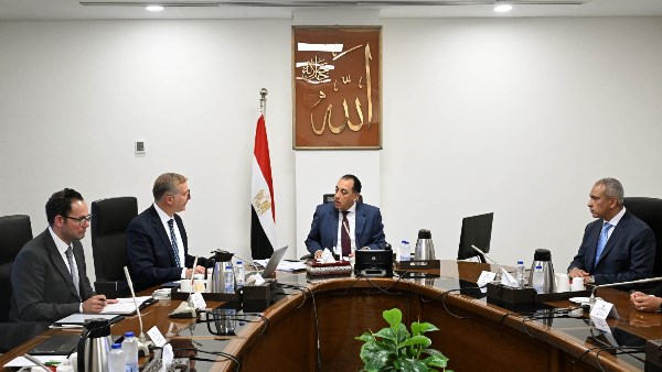 ربط حقل “كرونوس” القبرصي ببنيتها التحتية وزيادة الإنتاج.. مدبولي يتابع ملفات عمل البترول