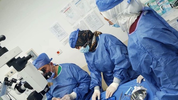 الرعاية الصحية: نجاح 5 عمليات جديدة ومتقدمة لزراعة قرنية العين بمجمع الإسماعيلية