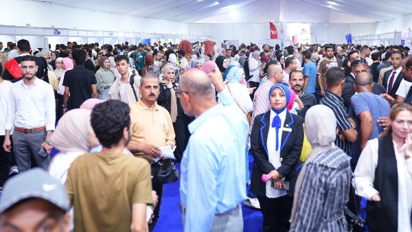 وزير العمل ومحافظ الشرقية يفتتحان ملتقى تشغيل يوفر 6 آلاف فرصة عمل