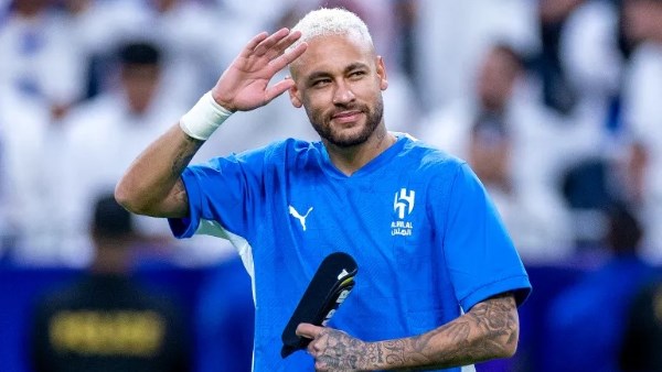 نيمار يعلن اعتزال اللعب الدولي: مسيرتي مع منتخب البرازيل انتهت