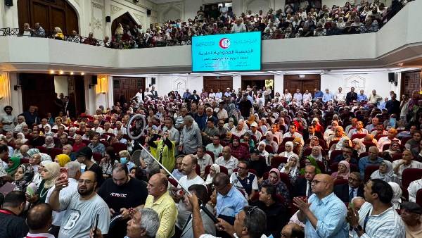 “إحنا دكاترة بهايم” تثير ضجة داخل عمومية اتحاد المهن الطبية