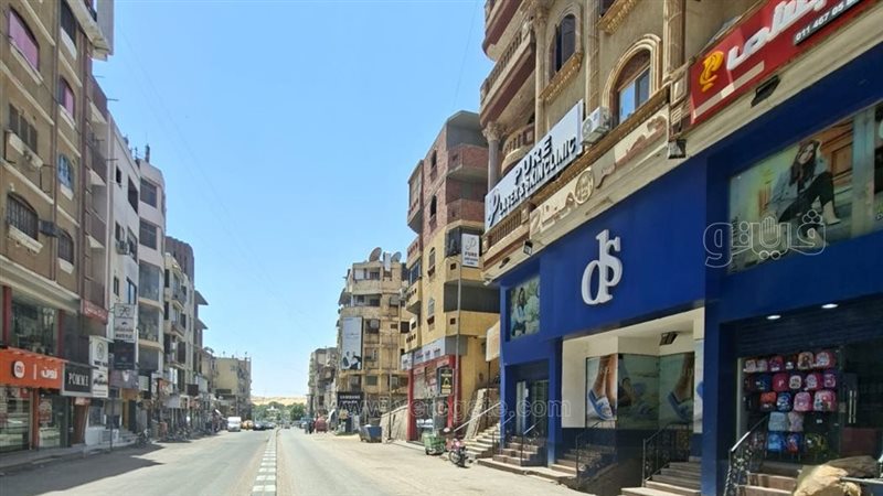 توفير ساحات انتظار بديلة بالطابية مقابل رسوم رمزية في أسوان (صور)