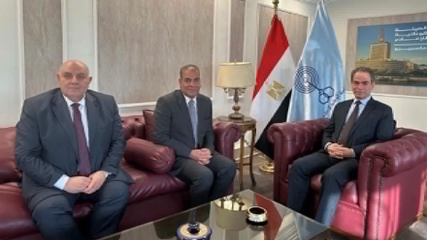 أيمن عطية رئيسا لإذاعة صوت العرب