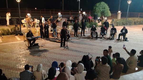 بنى سويف للموسيقى العربية تحيي ليالي شارع الفن بالممشى السياحي