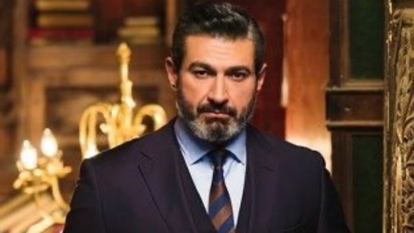 ياسر جلال لـ لما جبريل: باخد أجري أعيش بيه طول السنة ومبنشيلش فلوس للزمن