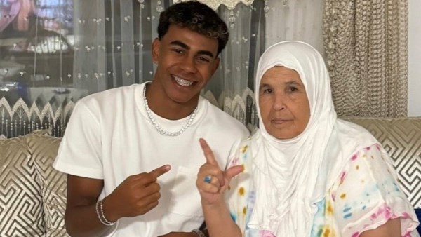هاستقبله بـ الرفيسة.. رد فعل مفاجئ من جدة لامين يامال بعد تتويجه بالمونديال