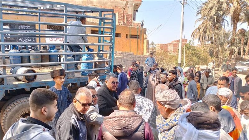 التموين: ضبط 130 طنًا من السلع والزيوت والمواد الغذائية المخالفة والمدعمة وإحباط تهريب 450 أسطوانة بوتاجاز