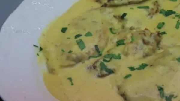 طريقة عمل دجاج بصوص المسطردة والعسل.. بأسهل الخطوات