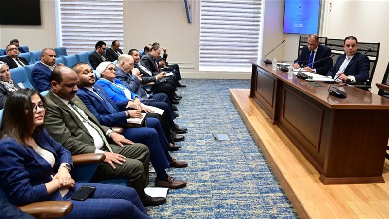 نائب: 393 مليون جنيه، خسائر الدولة في مشروعي شتلات القصب بأسوان ومصنع الرمان بأسيوط