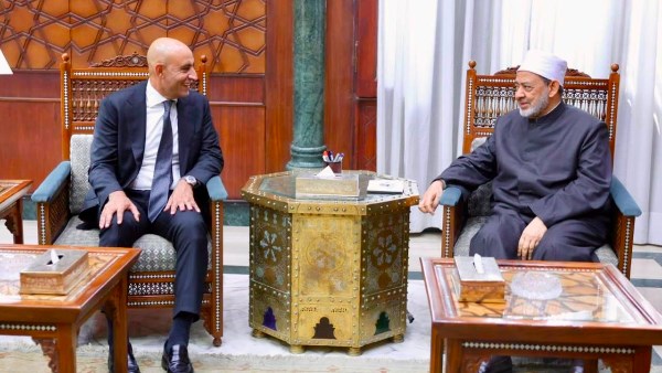 تطوير تدريس مادة الدين والاستعانة بمحفظي القرآن الكريم الأزهريين لتدريب المعلمين