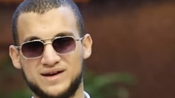 أول الثانوية الأزهرية من ذوي البصيرة: «التركيز بعد صلاة الفجر بيبقى عالي والواحد ينجز فيه حاجات كتير»
